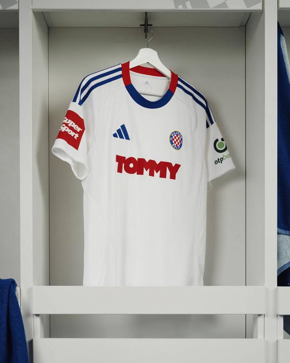 HAJDUK SPLIT ( SAHA)