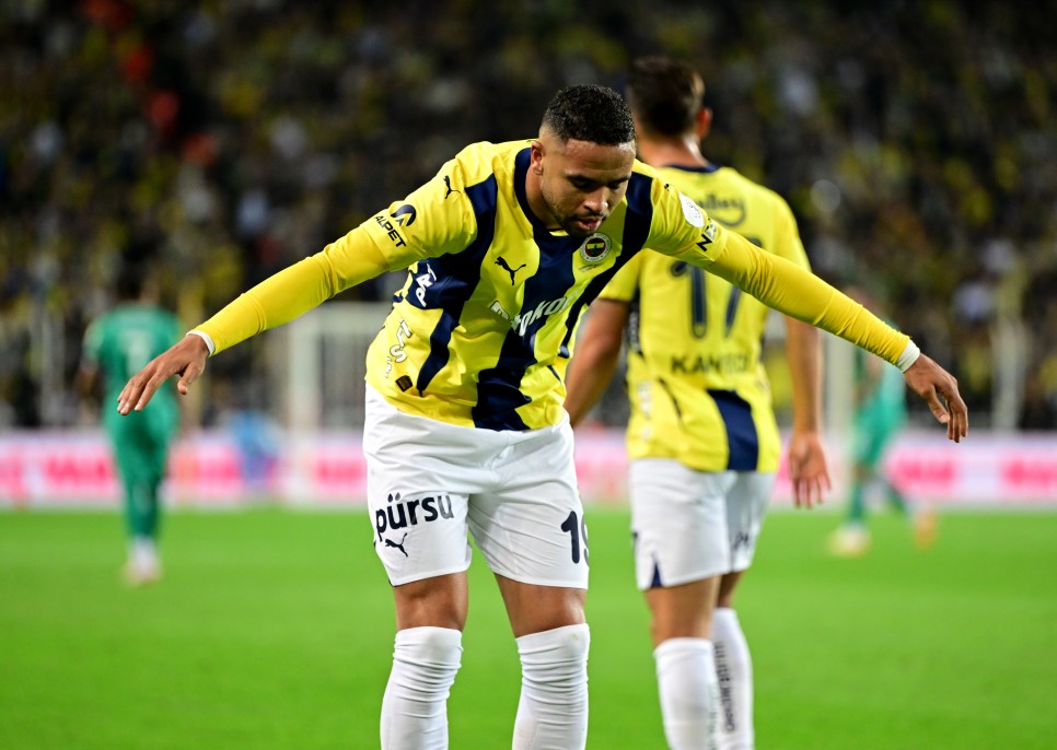 FENERBAH�E'DE EN-NESYRI GEL��MES�