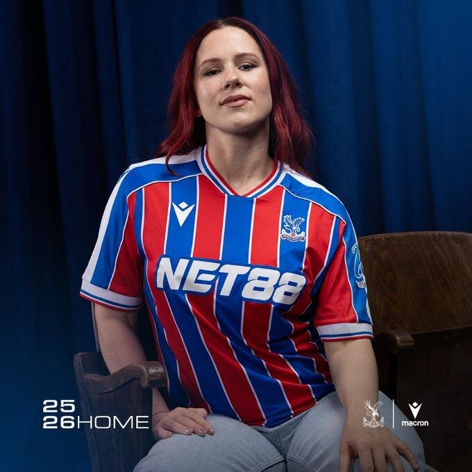 CRYSTAL PALACE (�� SAHA)