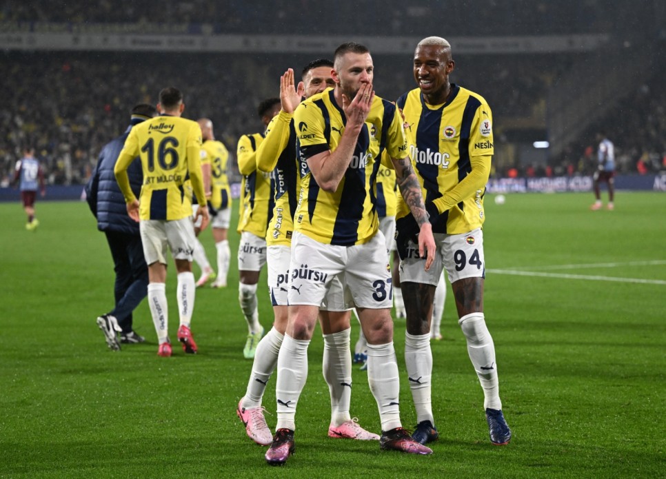 SKRINIAR GER� D�N�YOR