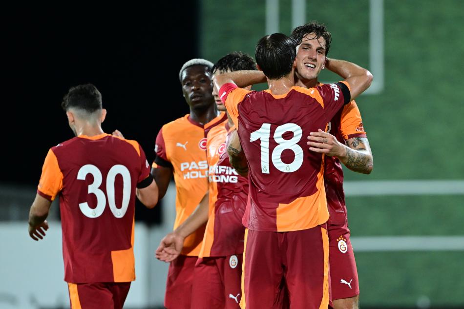 GALATASARAY İLE SÖZLEŞMESİ