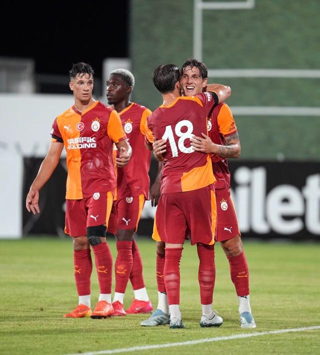 KAFA KARIŞTIRDI