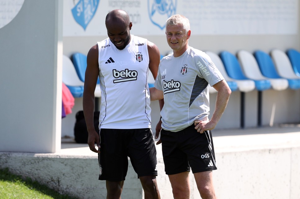 BE��KTA� ANTRENMANI