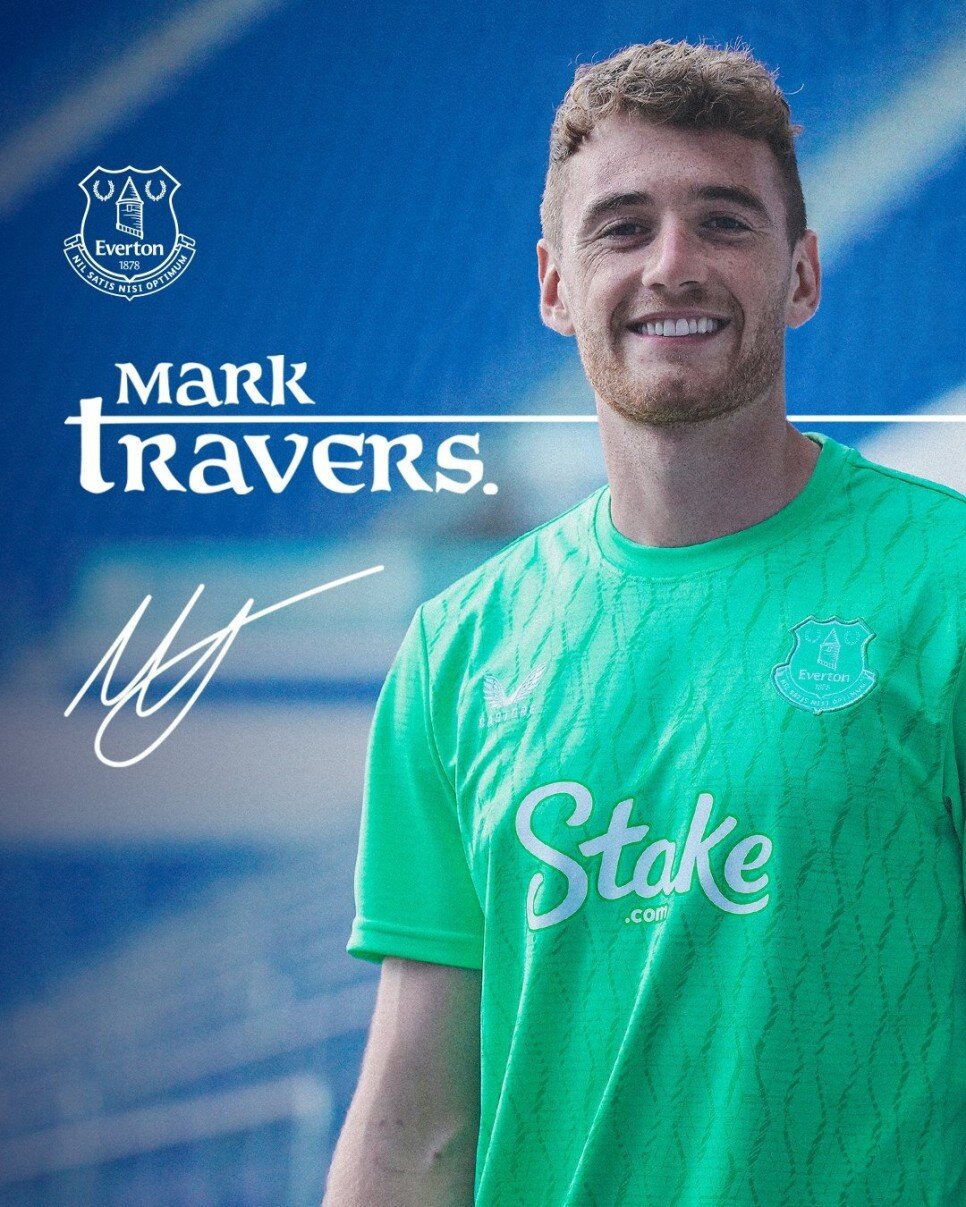 MARK TRAVERS