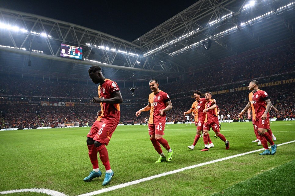 GALATASARAY PERFORMANSI