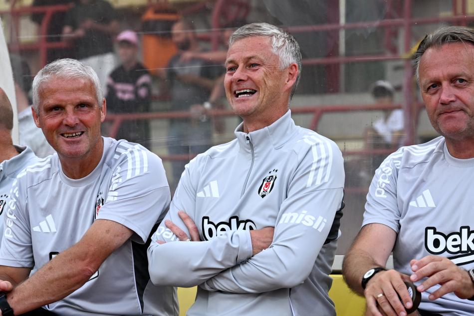 GEN KADRO ZORLUK YAATTI!