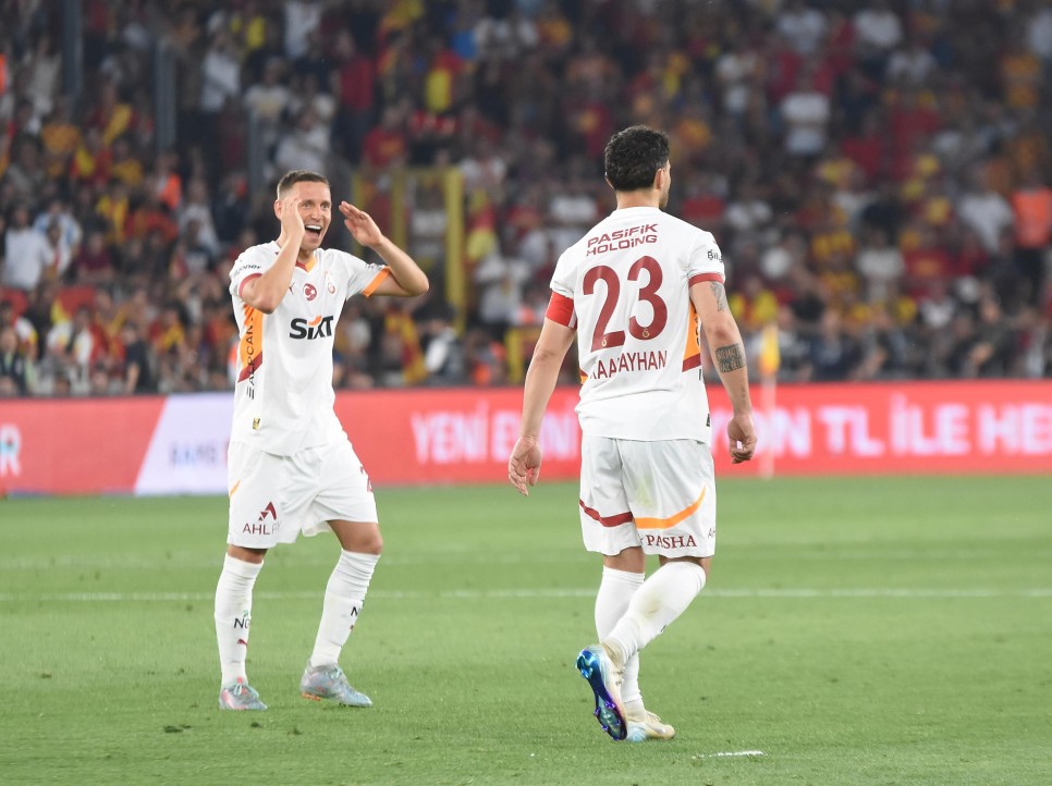 KAAN AYHAN'IN S�ZLER�