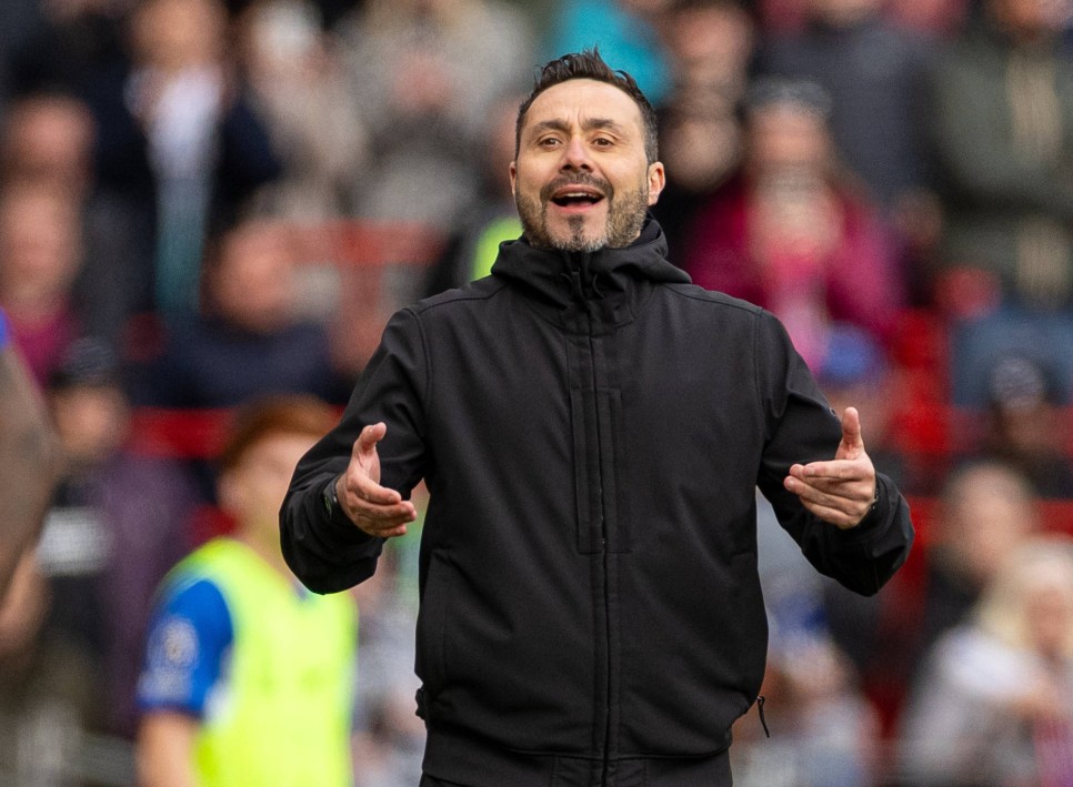 ROBERTO DE ZERBI: 472.9 M�LYON EURO