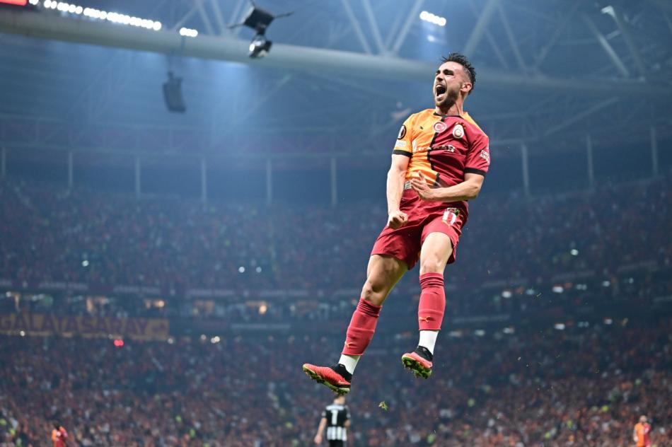 MUSLERA VE MERTENS