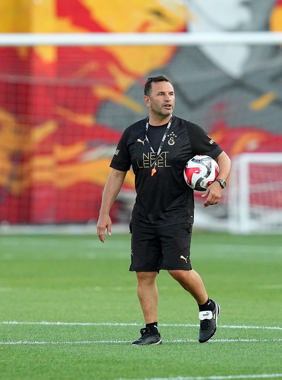 �DMANDA NELER YA�ANDI?