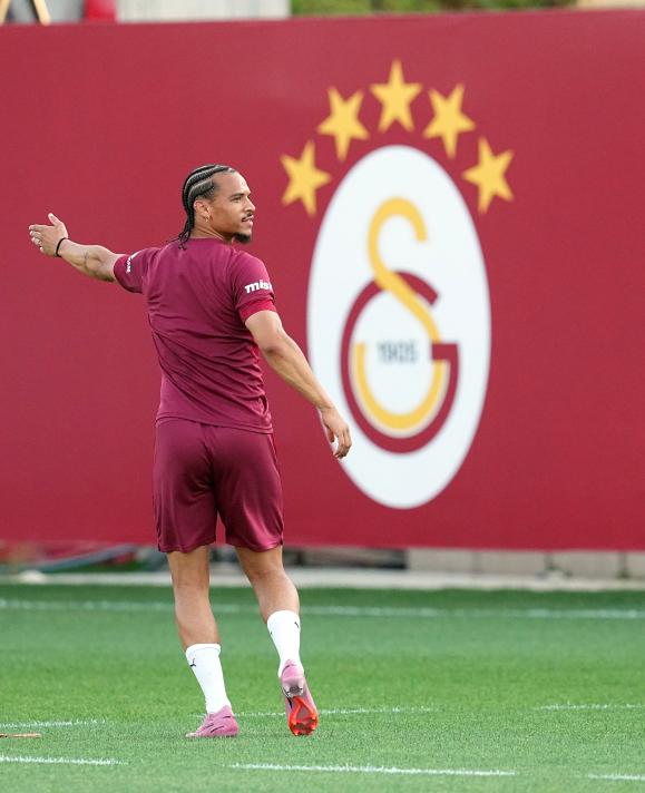 LEROY SANE İLK İDMANINA ÇIKTI