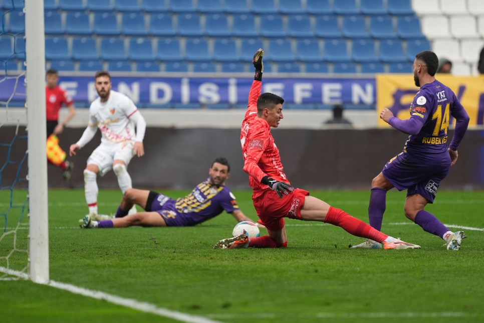 YORUMLAR, ELE�T�R�LER