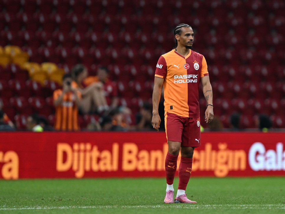 GALATASARAY'DA �LK MA�