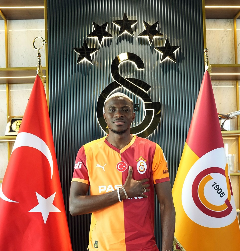 OSIMHEN'DEN AÇIKLAMALAR