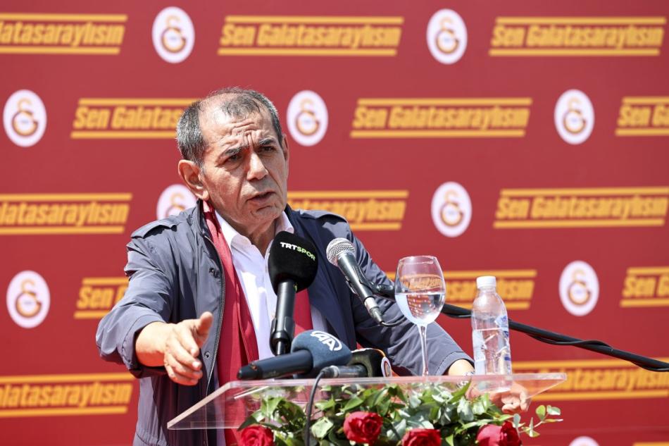ABDURRAHM ALBAYRAK HAKKINDA