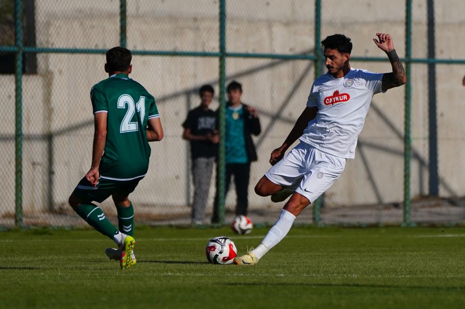 (11) AYKUR RZESPOR: 38 PUAN