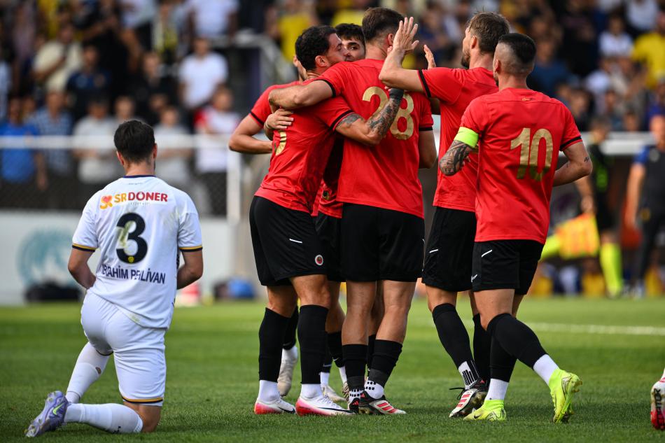 (17) GENLERBRL: 32 PUAN