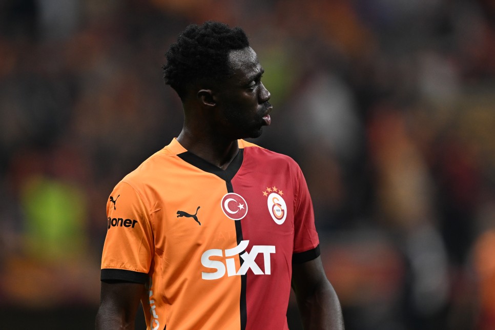 G.SARAY'DA YEN SZLEME