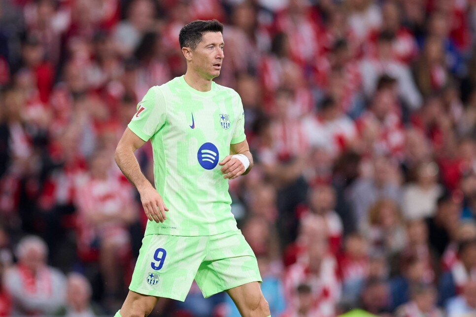 ROBERT LEWANDOWSKI