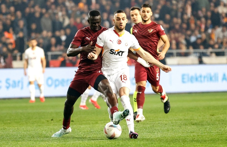 G.SARAY'DA BERKAN GELMES