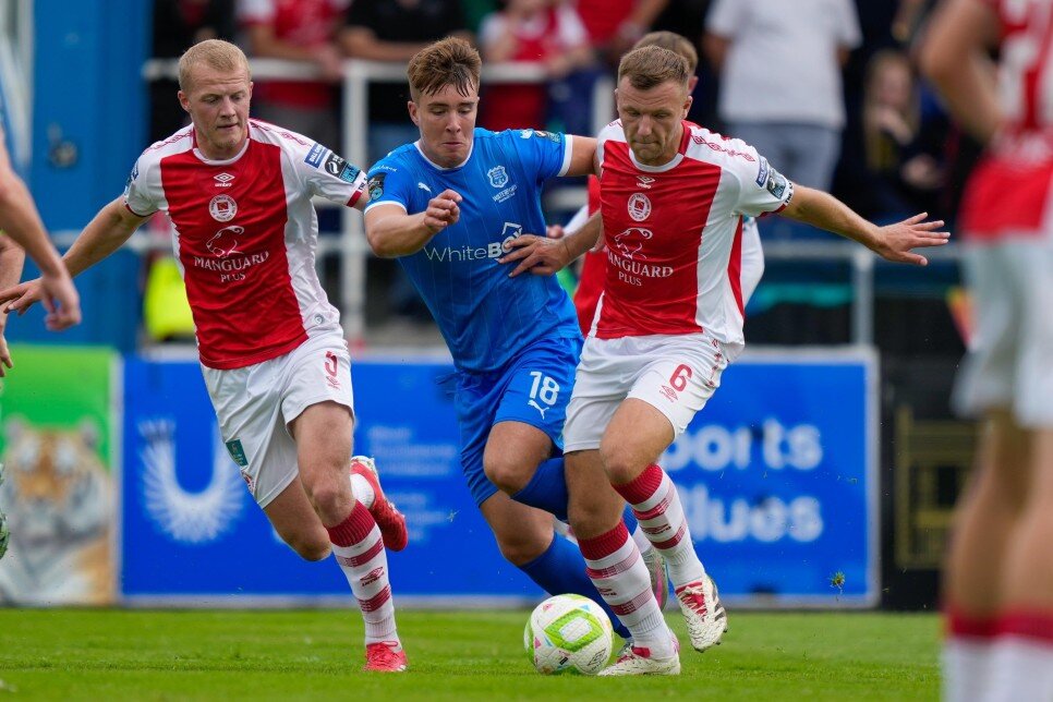 RAK�P EV�NDE GOL YEM�YOR!