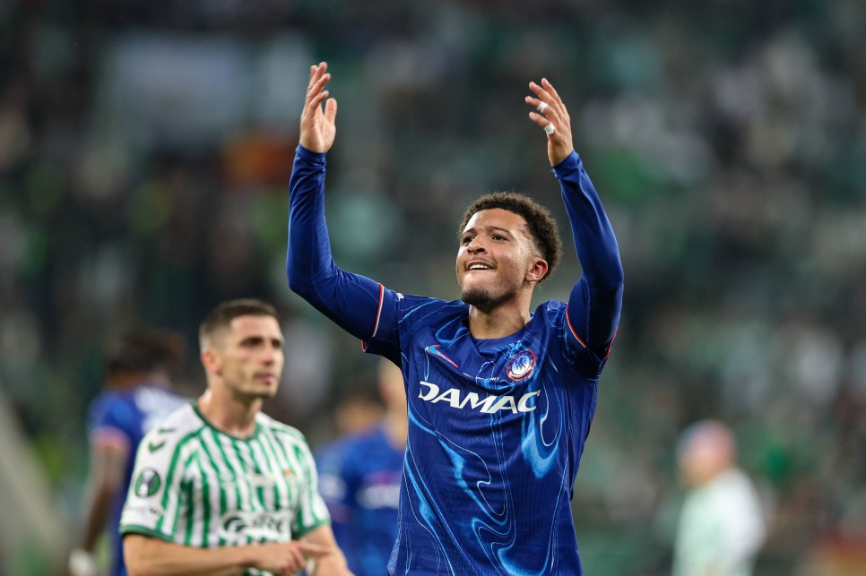 BE��KTA�'IN �LK HEDEF�