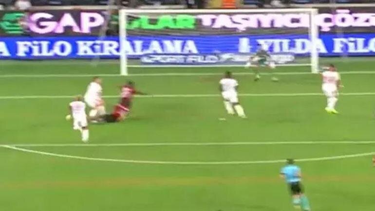 GAZ�ANTEP FK'NIN PENALTI BEKLED��� POZ�SYON