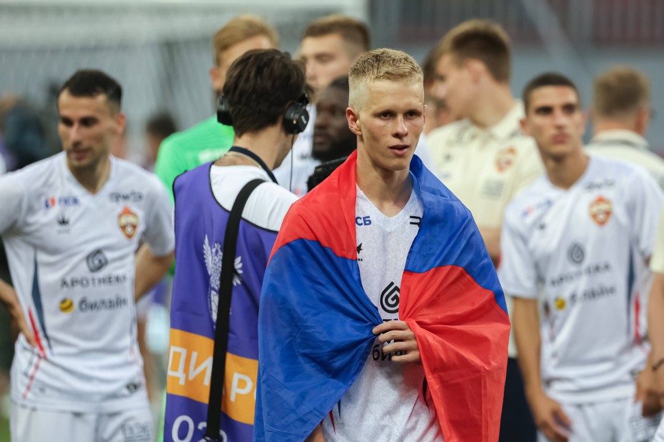 MENAJERNDEN F.BAHE AIKLAMASI