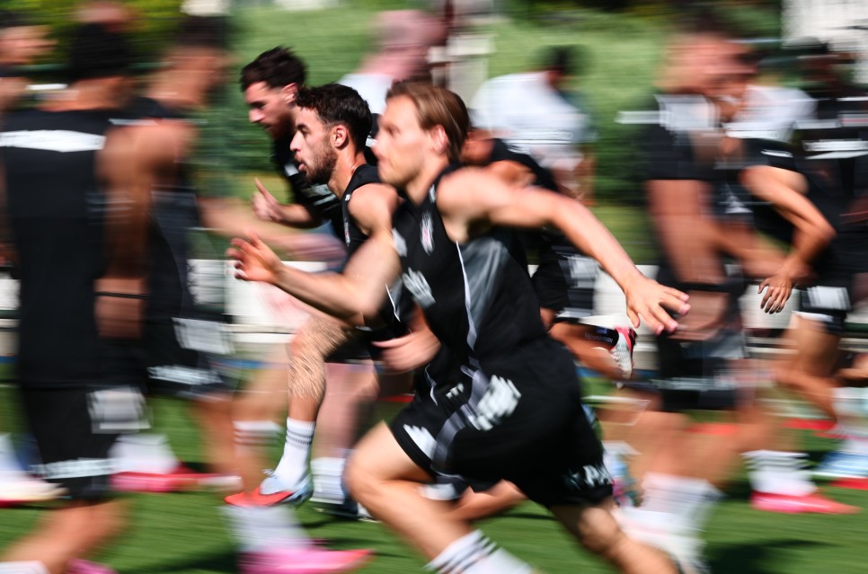 HAZIRLIKLAR DEVAM ETT