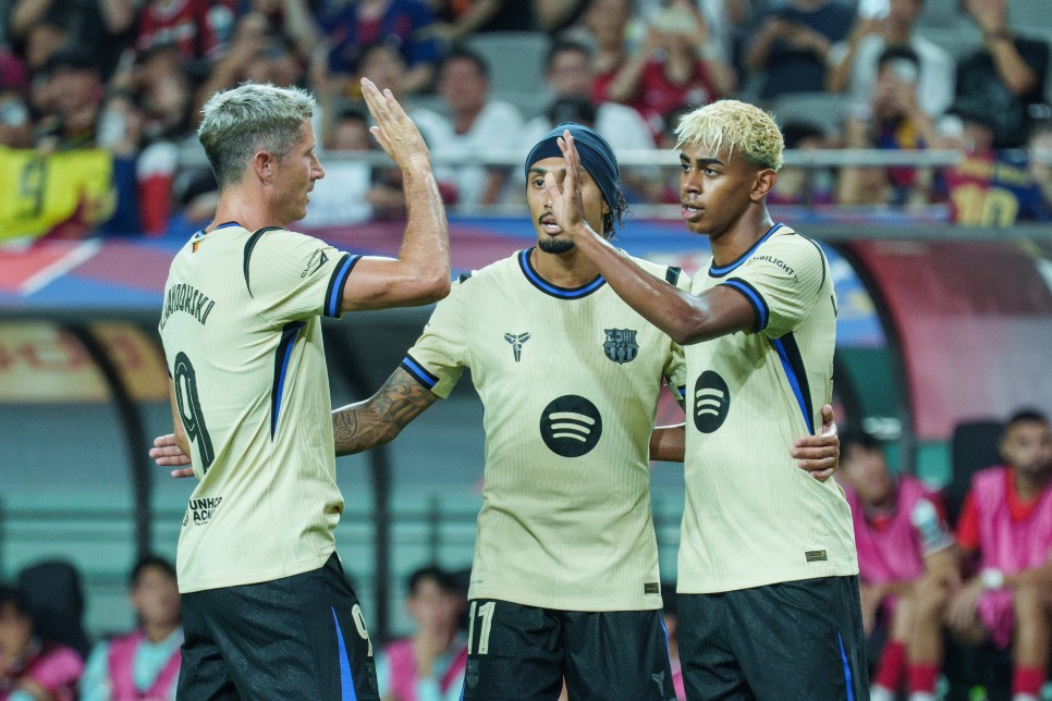 (9. SIRA) BARCELONA: 94.250 PUAN