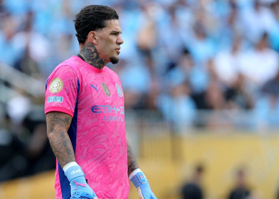 EDERSON, HAZIRLIK MA�INDA OYNADI