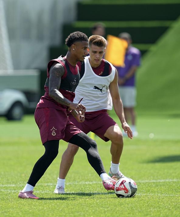 ANTRENMANDA EKS�K YOK