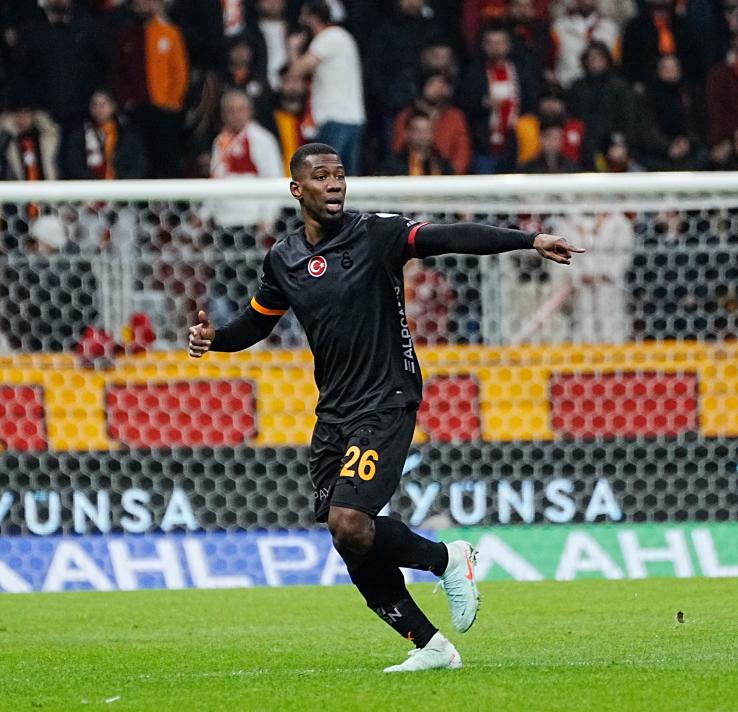 GALATASARAY'IN YAPTI�I ANLA�MA