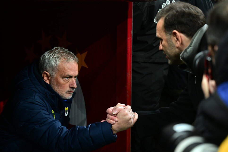 JOSE MOURINHO 