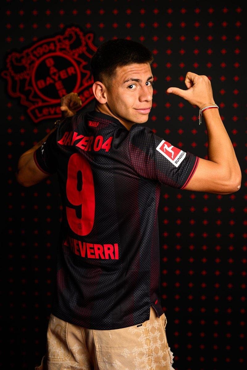 CLAUDIO ECHEVERRI