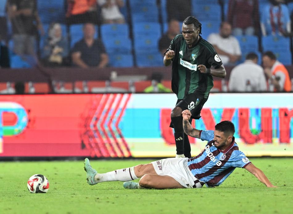 EN FAZLA �ALIM DENEYEN OYUNCULARDAN