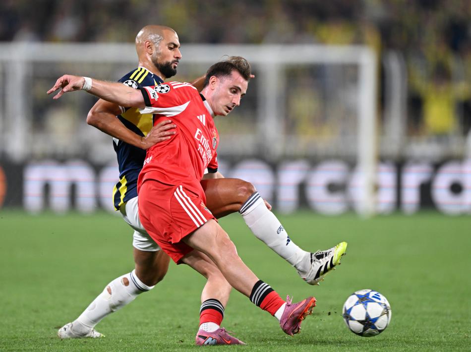 FENERBAH�E VAZGE�M�YOR