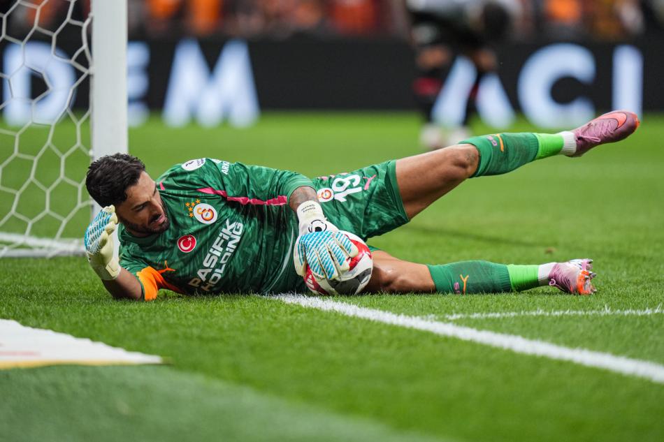 �LK KALEC� OLMAK �ST�YOR