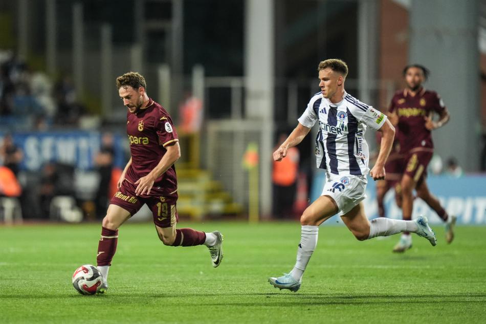 TRABZONSPOR EV�NDE FORMDA