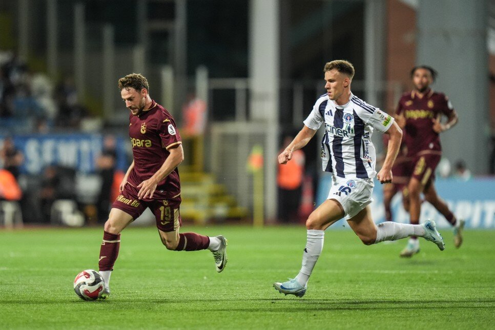 TRABZONSPOR EV�NDE FORMDA