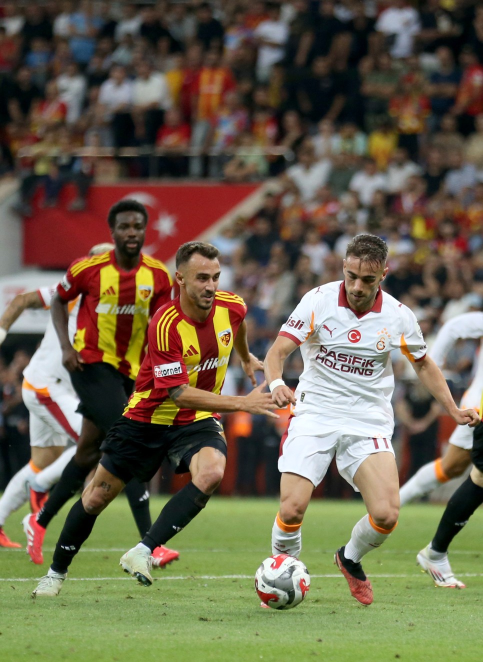 H�CUMLAR YUNUS �LE