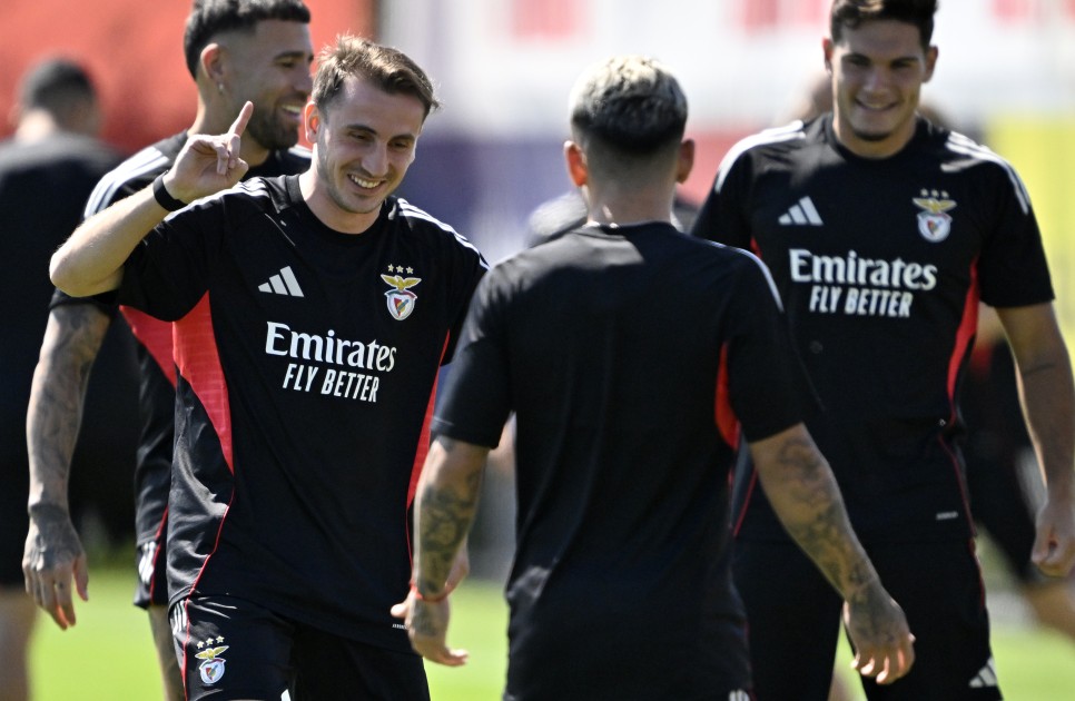 �LK B�L�M BASINA A�IKTI