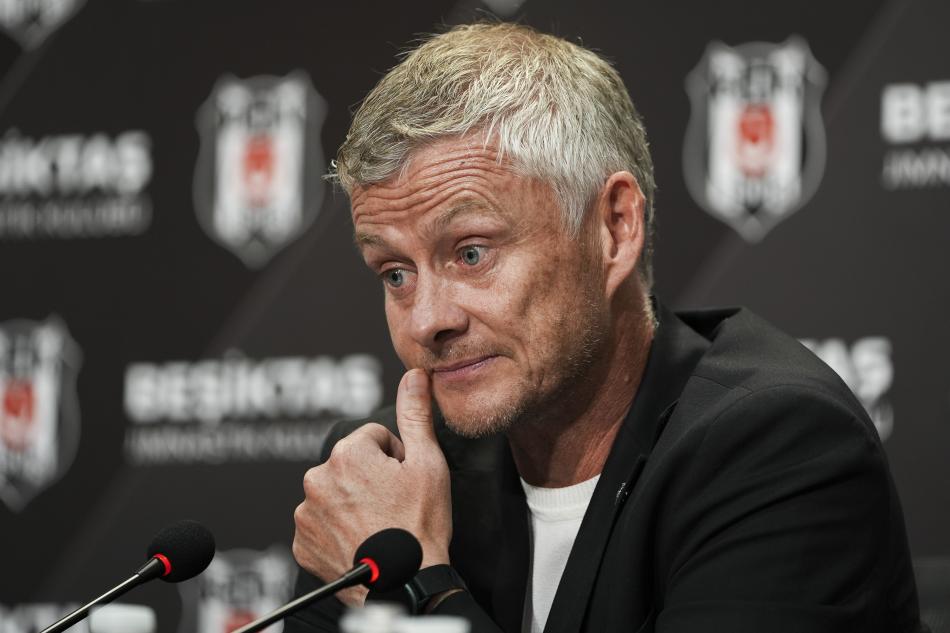 LAUSSANE MA�I �NCES� KONU�TU