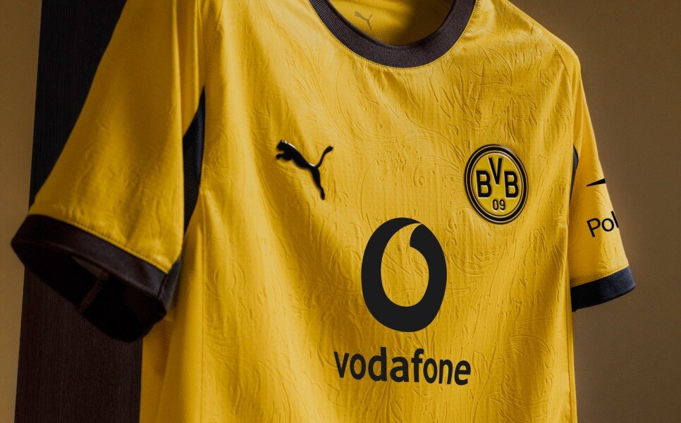 BORUSSIA DORTMUND (KUPA FORMASI)