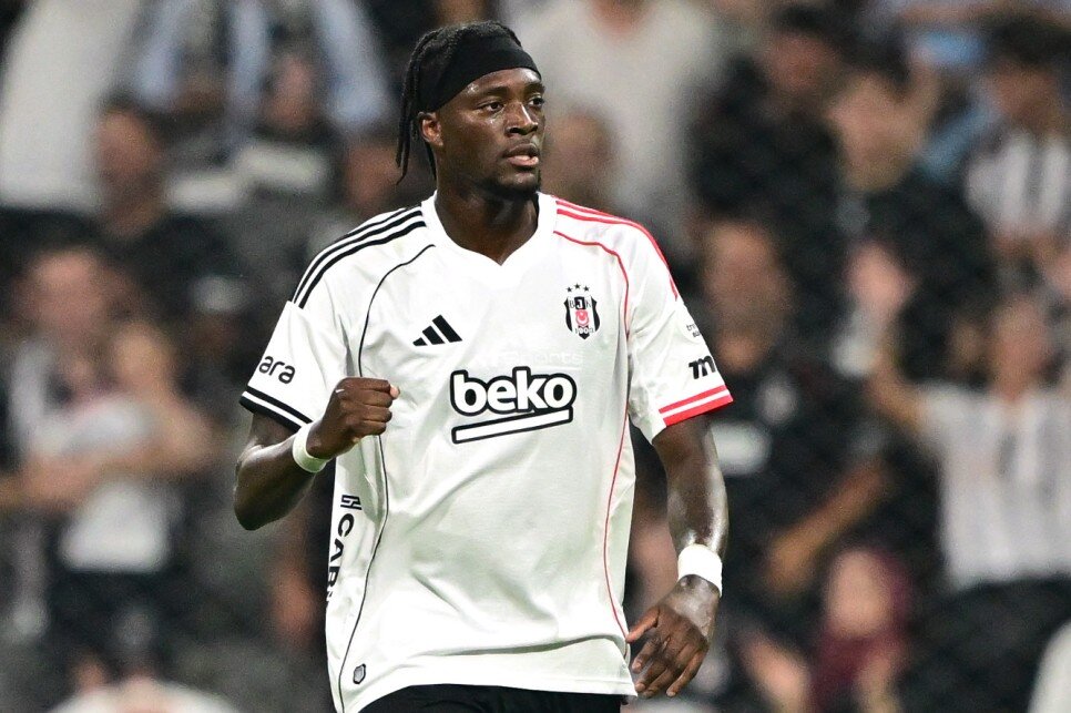 ABRAHAM'DAN DAHA FAZLA GOL ATAN �K� �S�M