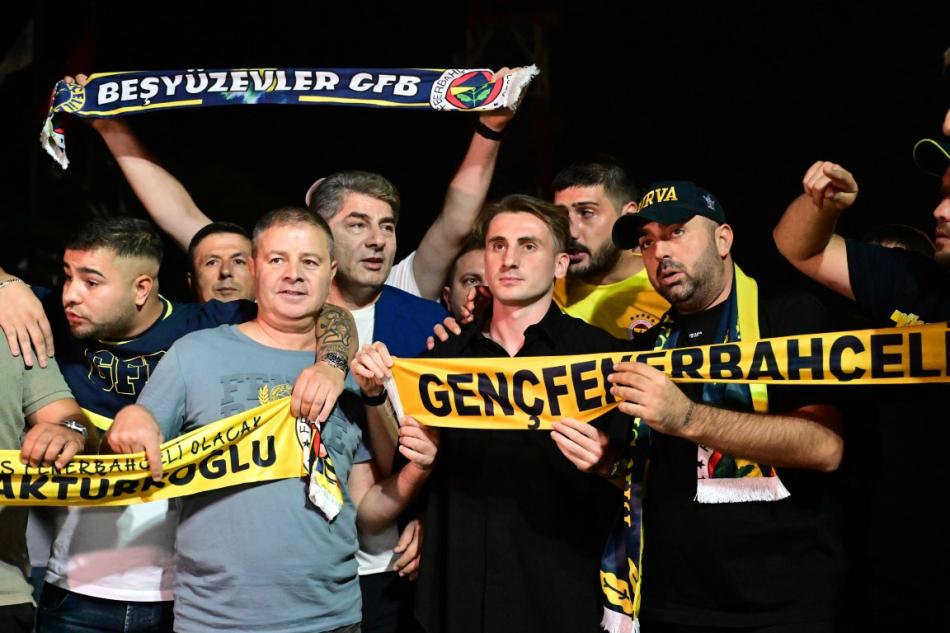 �STANBUL'A GELD�