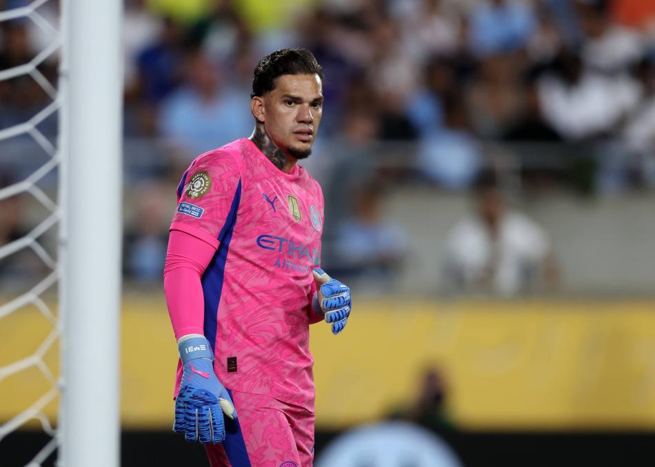 EDERSON MORAES  40 MLYON 