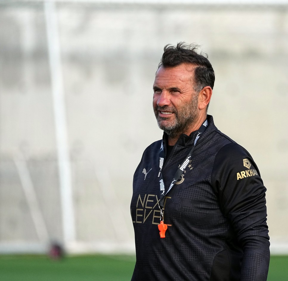 OKAN BURUK Y�NET�M�NDE ��FT KALE