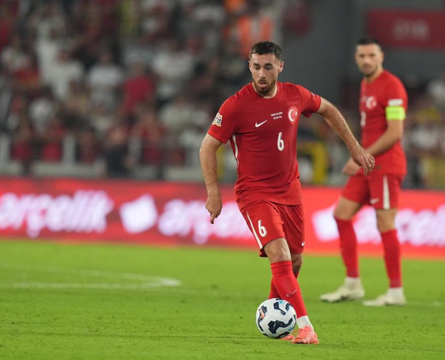 SON �K� MA�INI KAZANDI