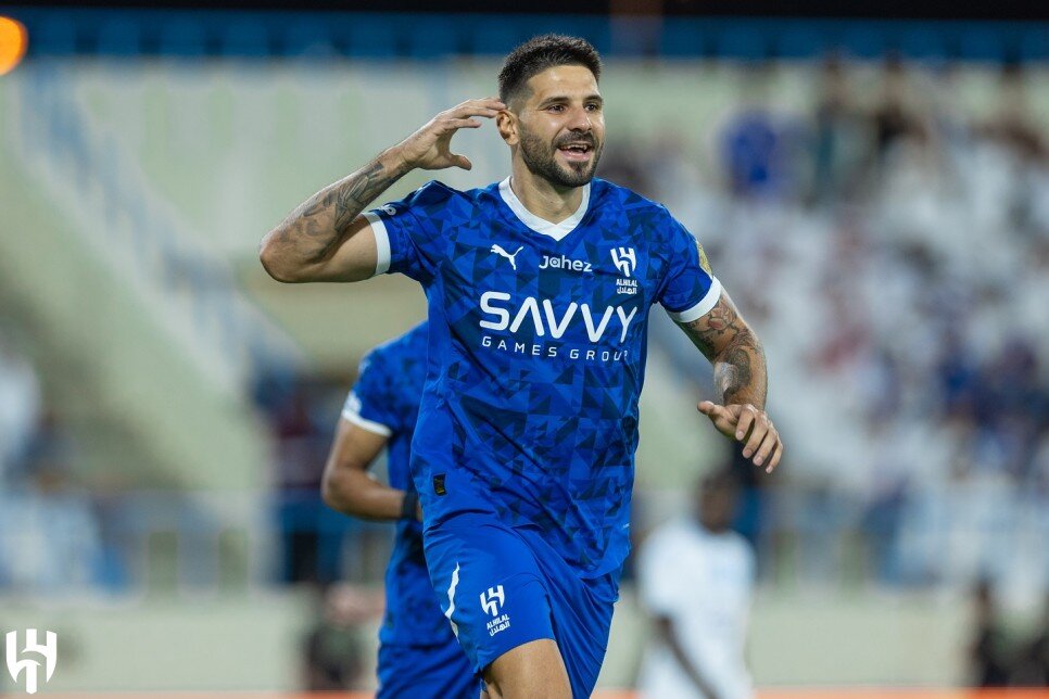 ALEKSANDAR MITROVIC